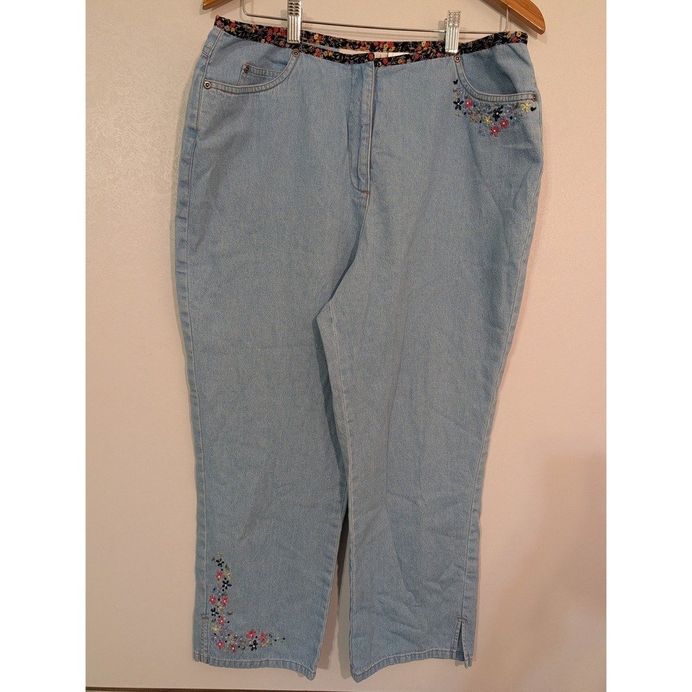 Susan Bristol Vintage Floral Embroidered Light Wash Cropped Jeans Size 14 Cotton